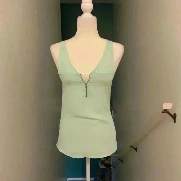 NWT Express zip tank XS - Picture 3 of 7